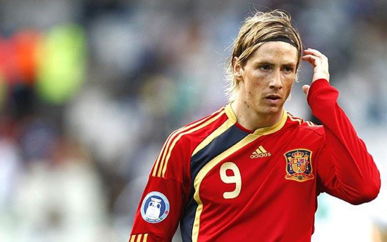 Fernando Torres Spain National Team Striker Number 9 790x494 